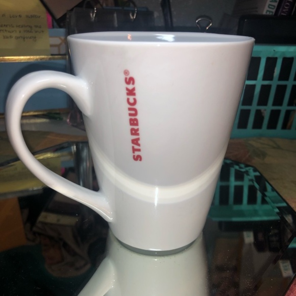 ❤️ Heart Theme Starbucks Coffee Cup - Picture 2 of 6